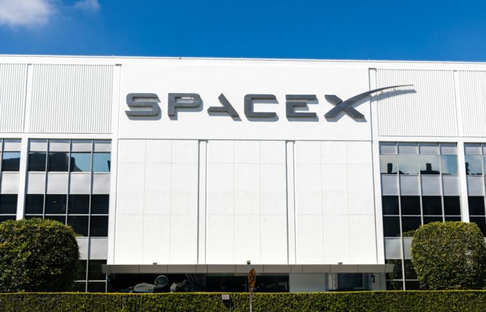 SpaceX IPO introduction formation trading